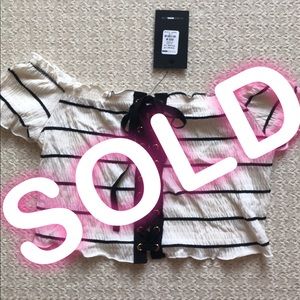 Off shoulder crop top. Brand new!!